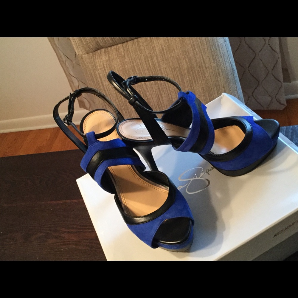 Black and Blue heels